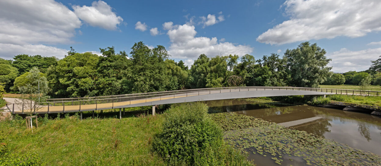 Documentation on the Rosenau Cycle Path Bridge