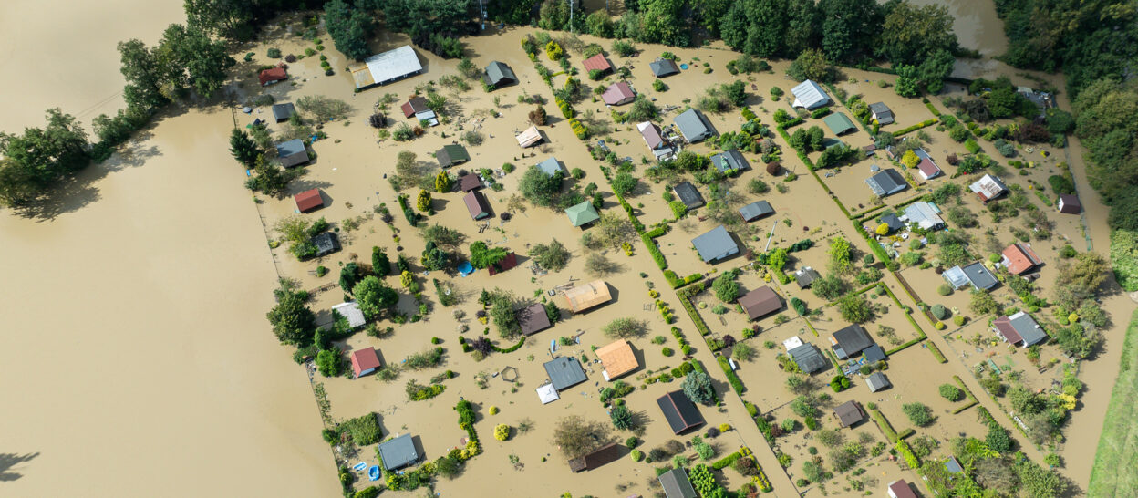 Climate crisis: flooded houses